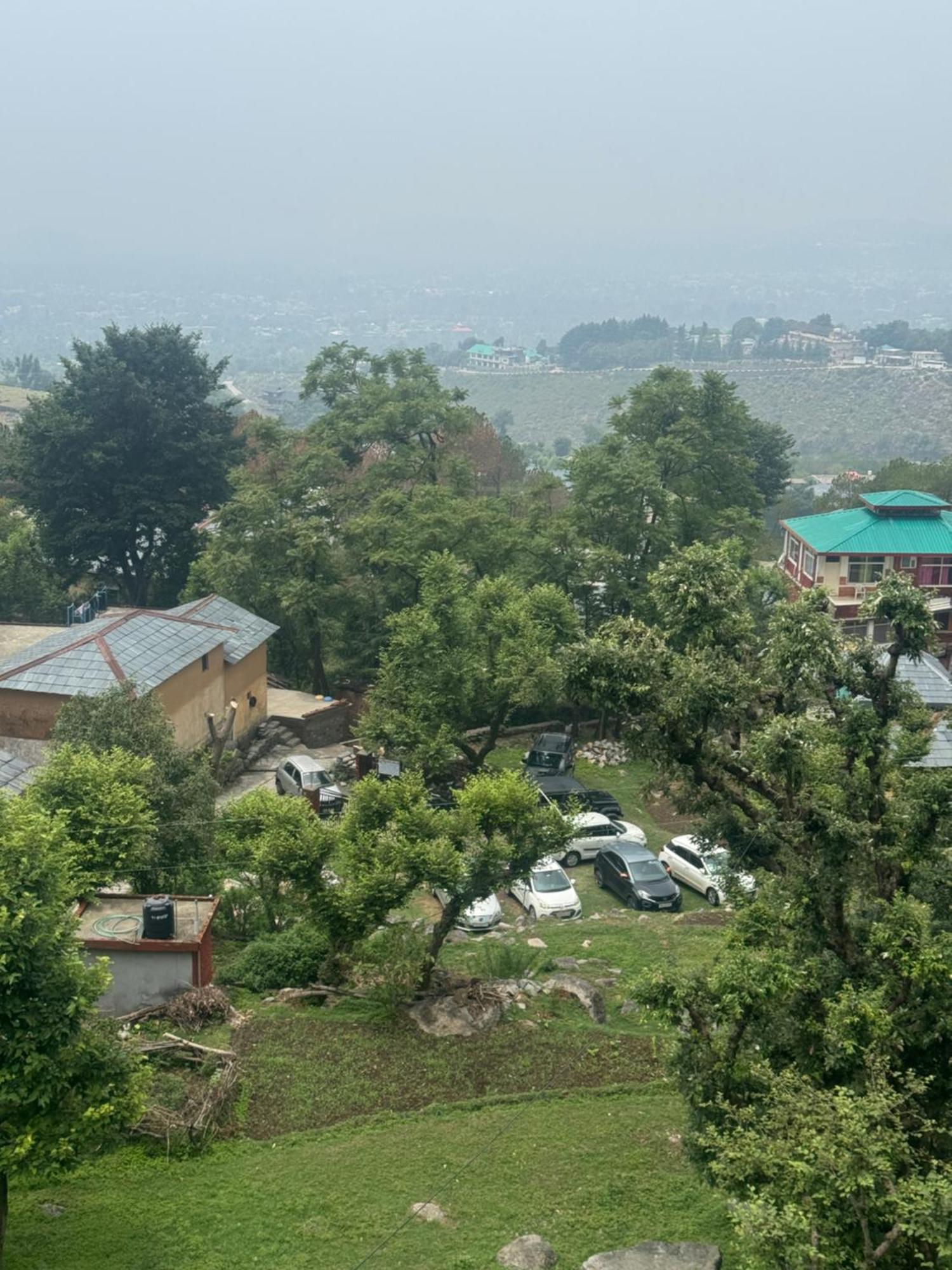 Paradise Inn By Hbr Dharamsala Exteriér fotografie