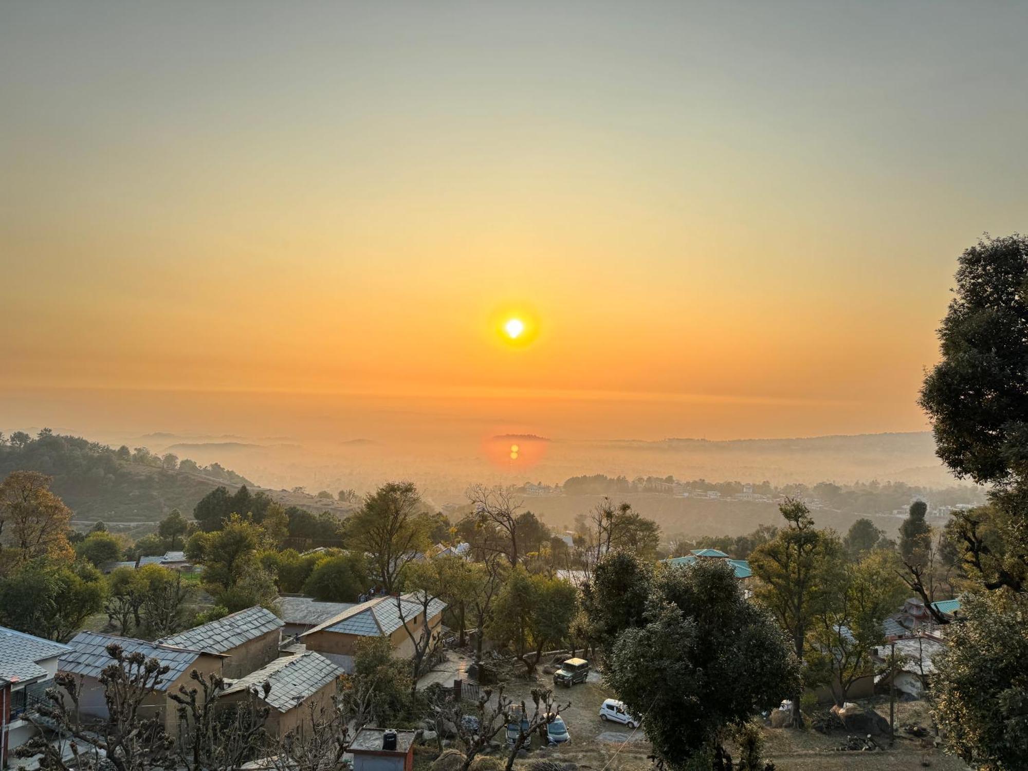 Paradise Inn By Hbr Dharamsala Exteriér fotografie